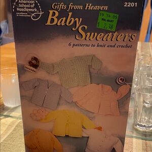 Knit and crochet baby Sweaters - gifts from heaven – six patterns